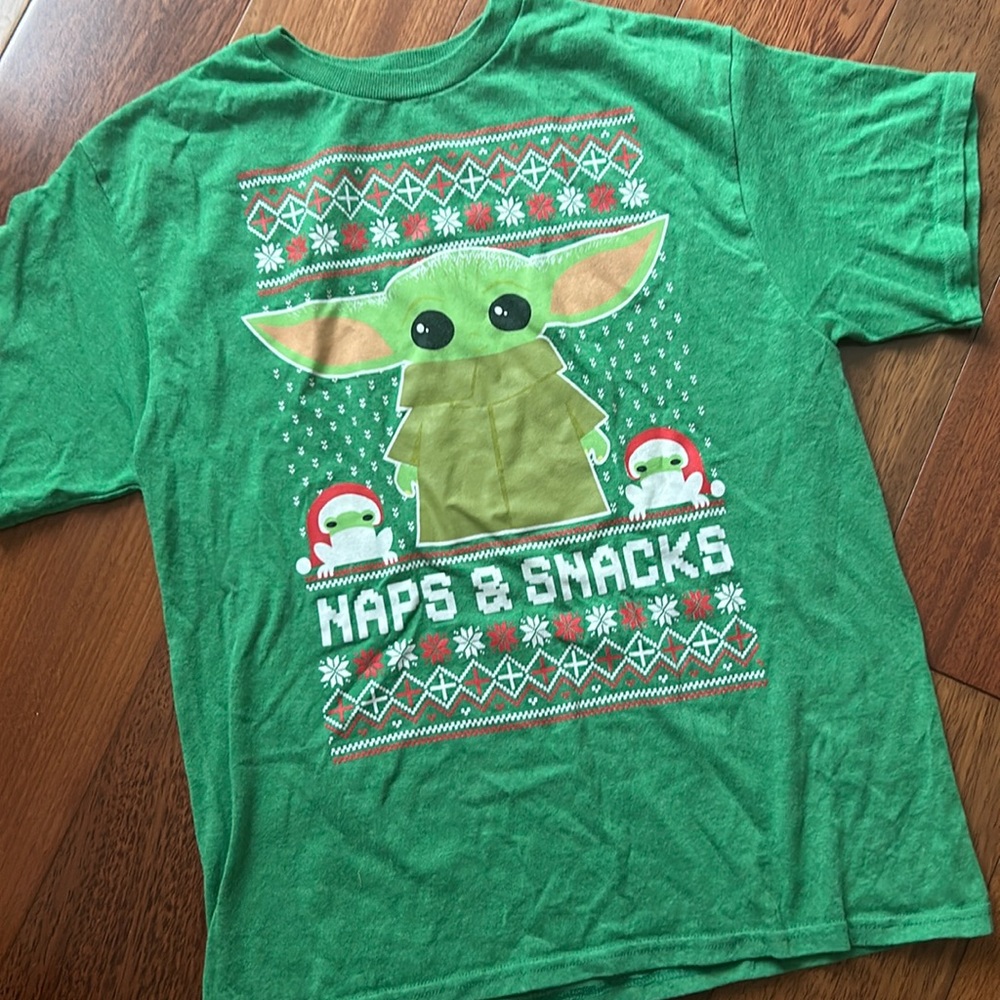 Star Wars Holiday Mandalorian Baby Yoda The Child t-shirt kids L